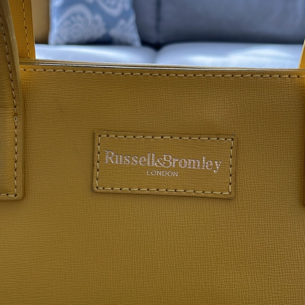 Yellow Shoulder Bag - Picture 4 of 8